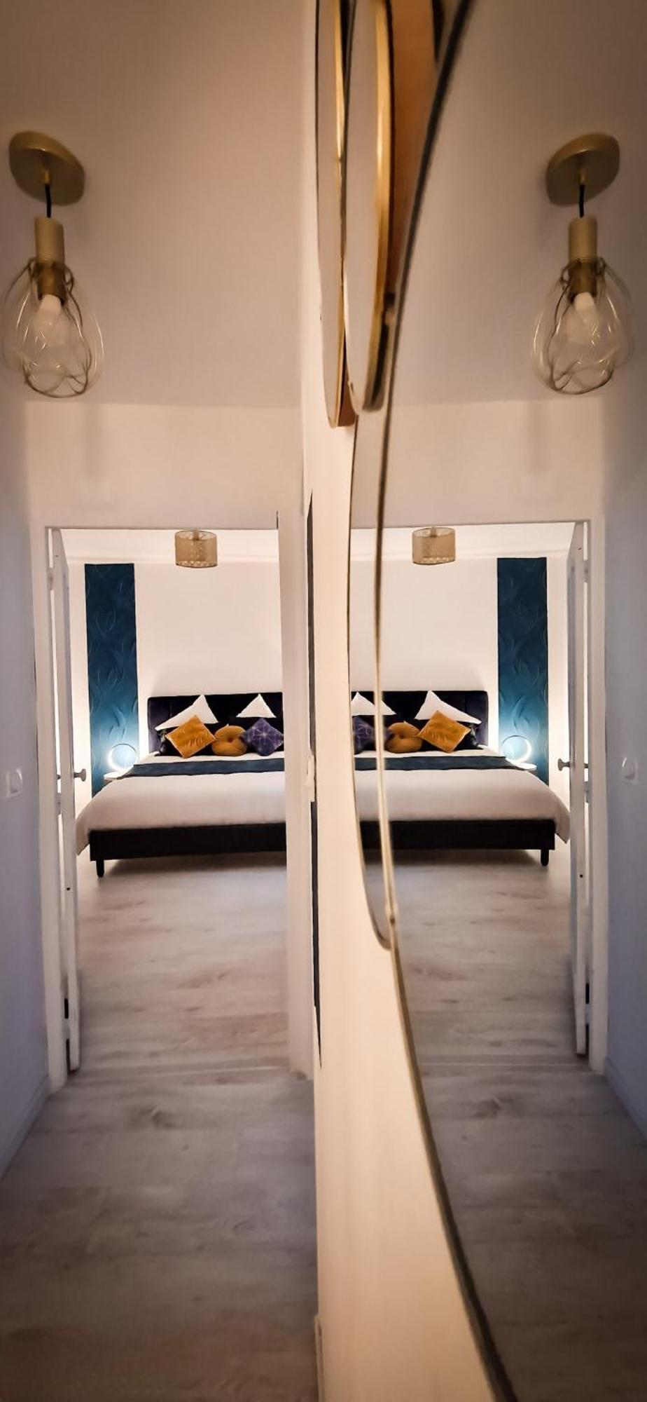 L'Art Deco 3 Etoiles Wifi, Netflix, Disney, Coeur De Bastide Villefranche-de-Rouergue Eksteriør billede