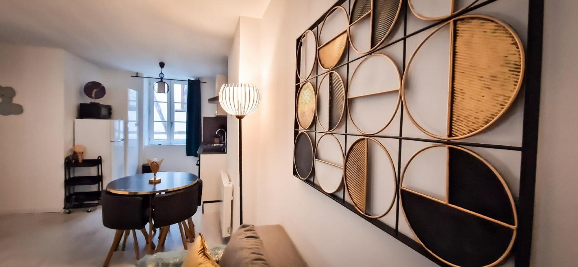L'Art Deco 3 Etoiles Wifi, Netflix, Disney, Coeur De Bastide Villefranche-de-Rouergue Eksteriør billede
